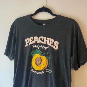 Peaches records tee!